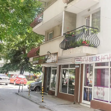 Eve Apartment *